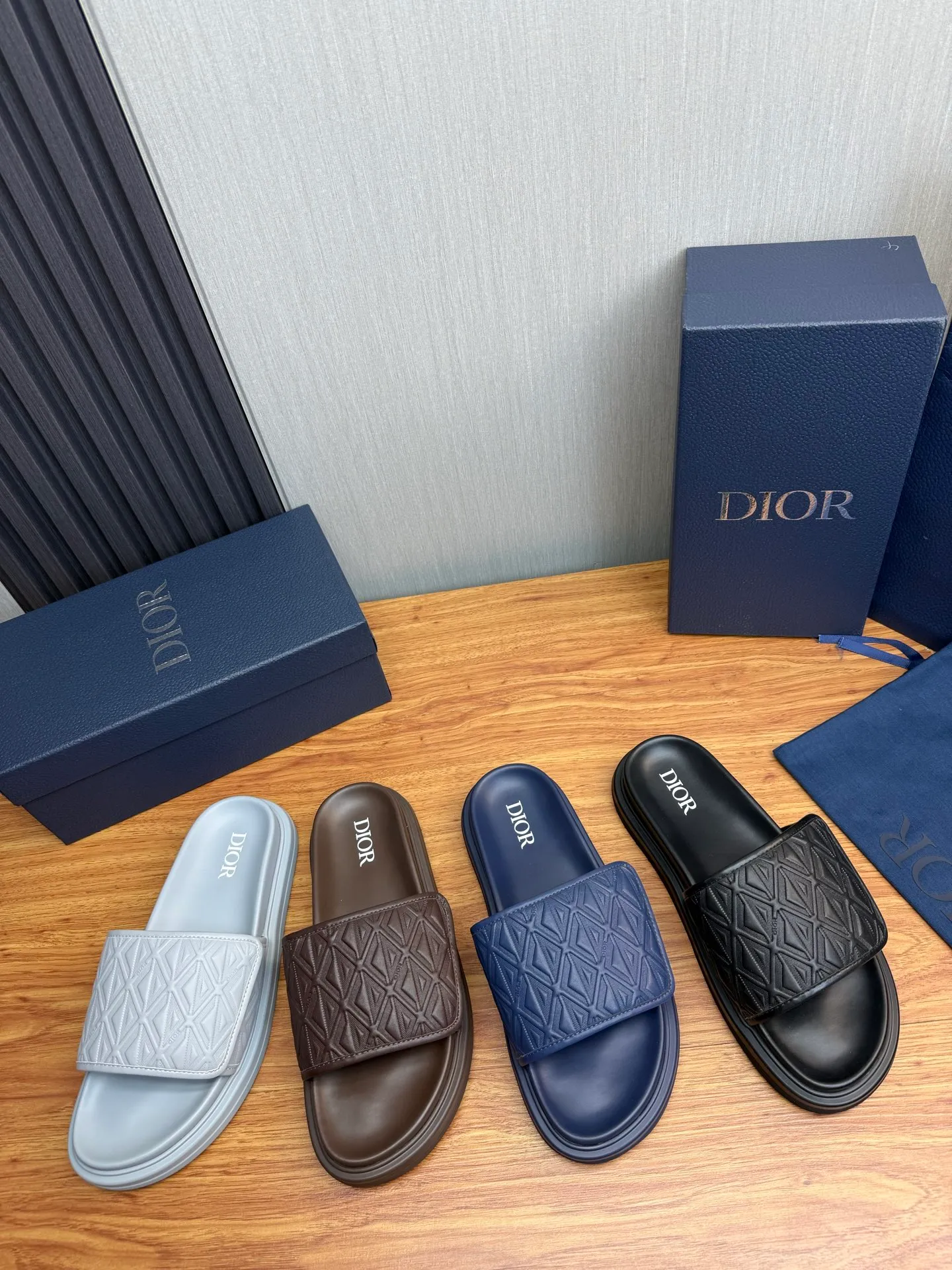 Men's shoes 280💰 Dior. Men's slippers🩴Official website 1:1 production 38-45 yards 45 46 🉑️Customized original material shipped✅